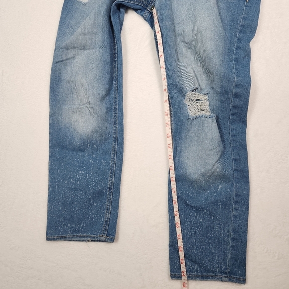 Old Navy Boyfriend Straight Droit Denim Distressed Jean- Size 2 - Picture 12 of 13